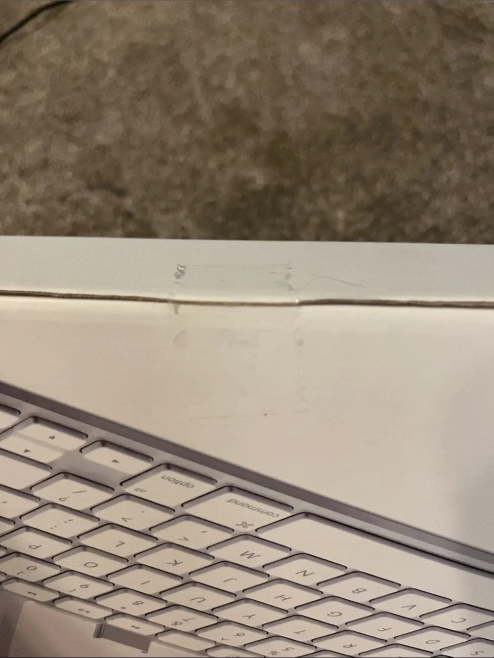 Apple iPad Keyboard Dock - White and Silver